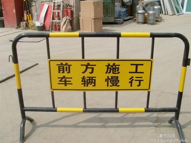 深圳铁护栏，市政护栏，隔离护栏
